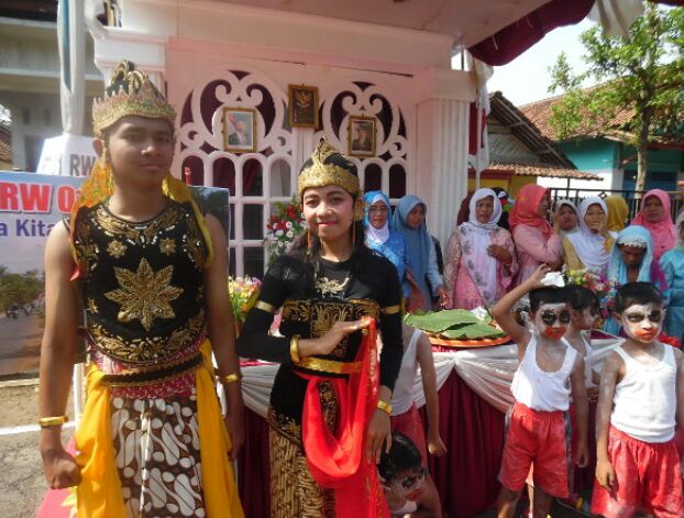 LensaHukum.co.id - Festival Jajan Rakyat di HUT RI Ke 72 1 - Festival Jajan Rakyat di HUT RI Ke-72