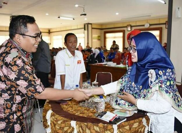 Lensa Hukum - Pemkab Pekalongan Sosialisasikan UU Tahun 2017 Tentang Pemilihan Umum LensaHukum.co.id - Pemkab Pekalongan Sosialisasikan UU Tentang Pemilu 1 - Pemkab Pekalongan Sosialisasikan UU Tahun 2017 Tentang Pemilihan Umum