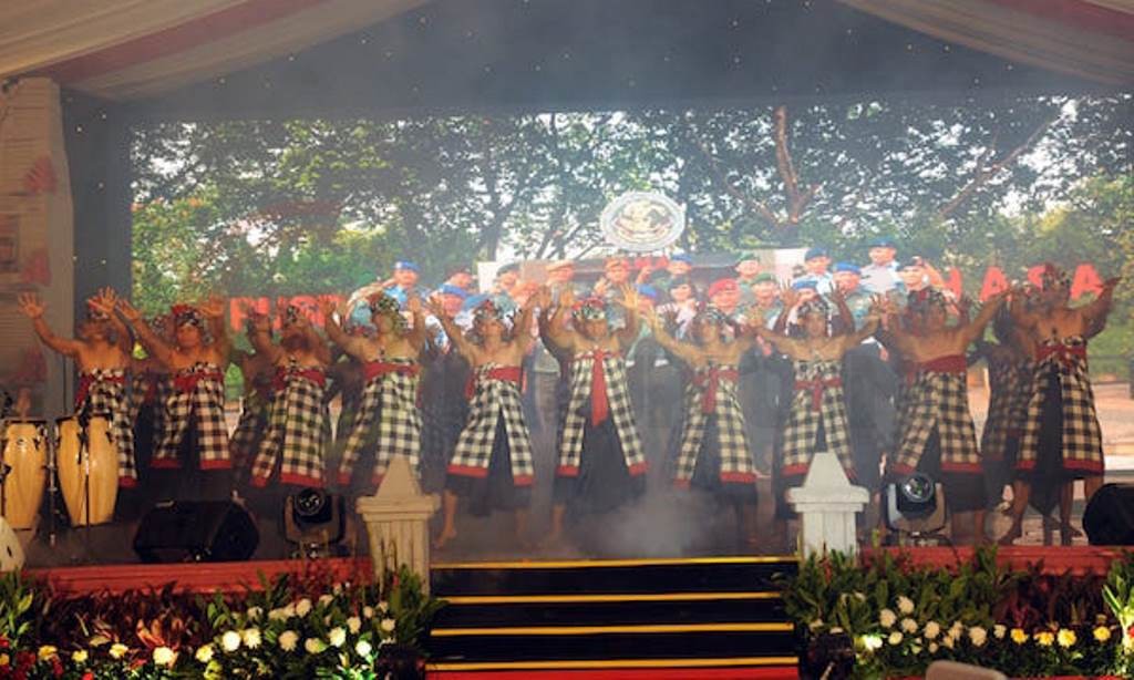 LensaHukum.co.id - Panglima TNI Menghadiri Malam Bahasa dan Budaya Internasional 1 - Panglima TNI Menghadiri Malam Bahasa dan Budaya Internasional