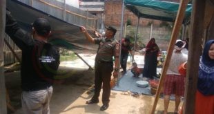 LensaHukum.co.id - Danramil 02MP Membantu Korban Pasca Kebakaran Di Mampang Prapatan 1 310x165 - Danramil 02/MP, Membantu Korban Pasca Kebakaran Di Mampang Prapatan