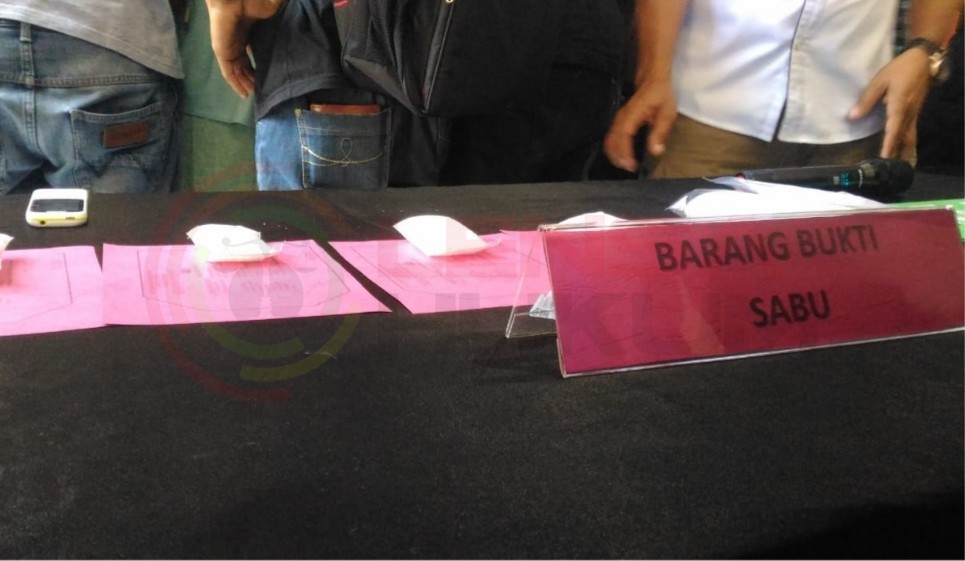 LensaHukum.co.id - IMG 20190408 WA0100 - Pelaku Pengedar Sabu di Bekuk Polres Metro Bekasi