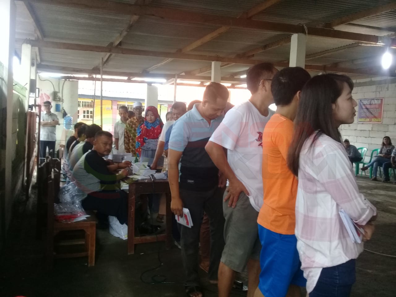 LensaHukum.co.id - IMG 20190417 WA0025 - Masyarakat Babelan Kota Antusias Ke Tempat Pemilihan Suara