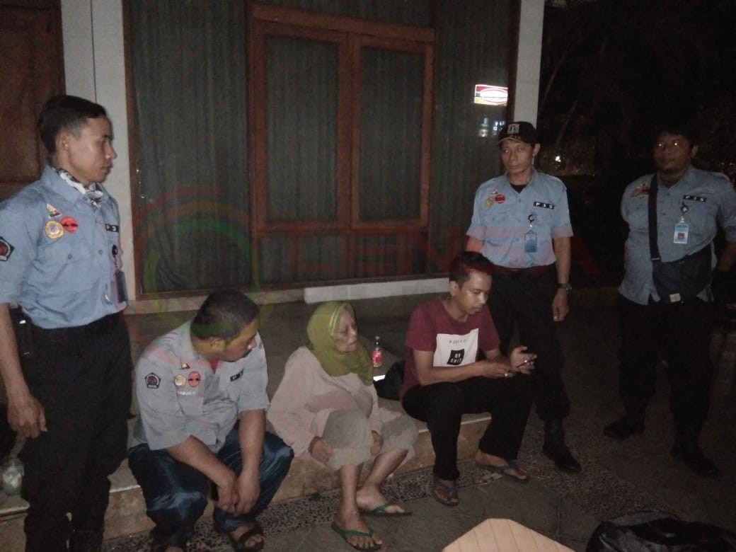 LensaHukum.co.id - IMG 20190424 WA0092 - 3 Hari Tersesat Lansia Demensia diKembalikan Ke Keluarganya