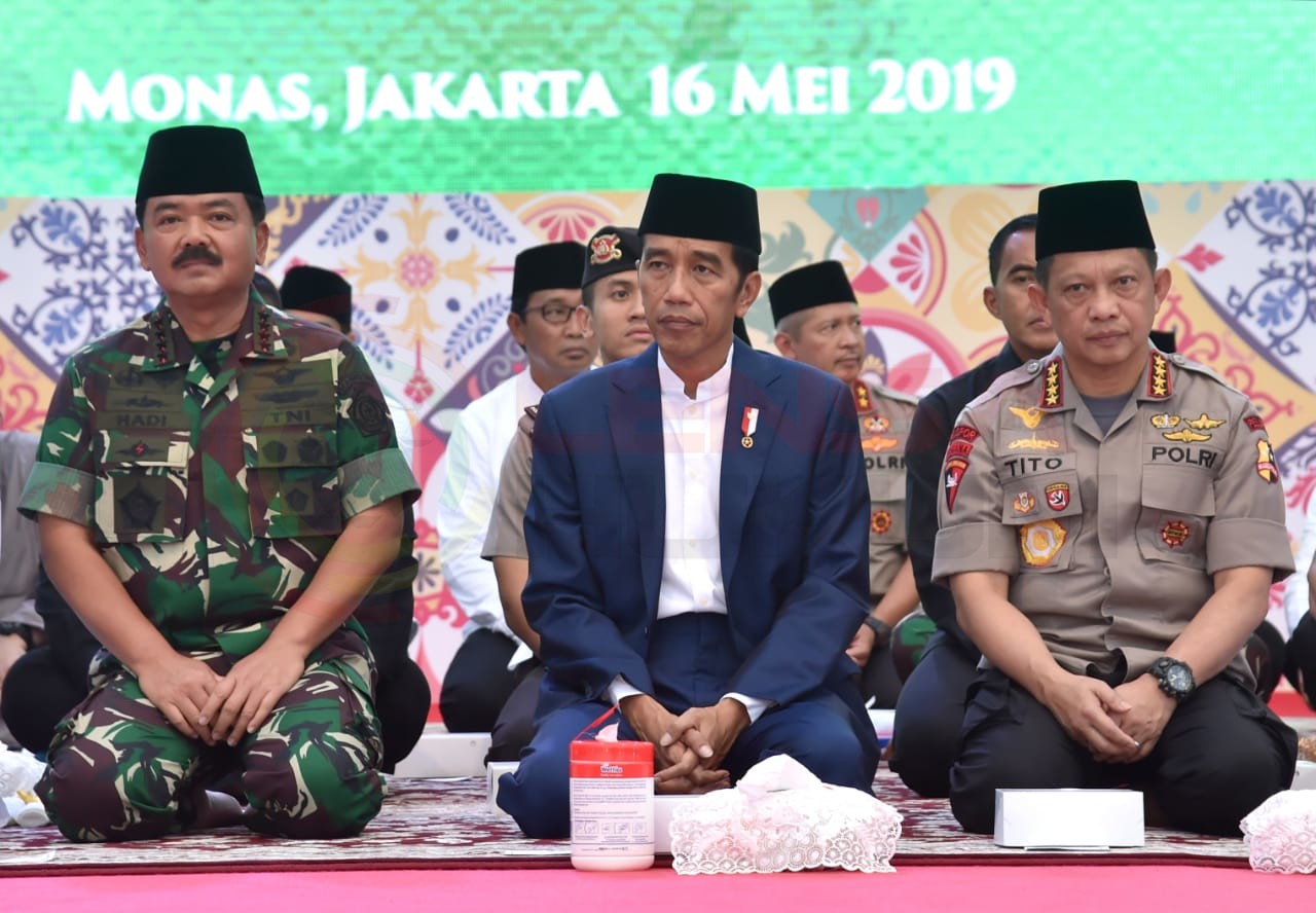 LensaHukum.co.id - IMG 20190517 WA0018 - PRESIDEN BUKA PUASA BERSAMA DENGAN TNI DAN POLRI