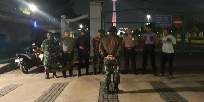 LensaHukum.co.id - IMG 20190607 WA0293 660x330 - Koramil 04 dan Polsek Gambir Pantau Kondusifitas Lebaran 1440 Hijriah