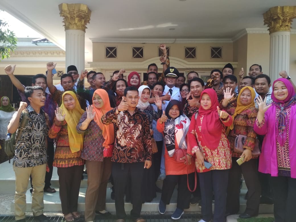 LensaHukum.co.id - IMG 20190612 WA0109 - Front Pembela Honorer Indonesia Kab.Bekasi Berikan Ucapan Selamat Kepada Bupati Bekasi