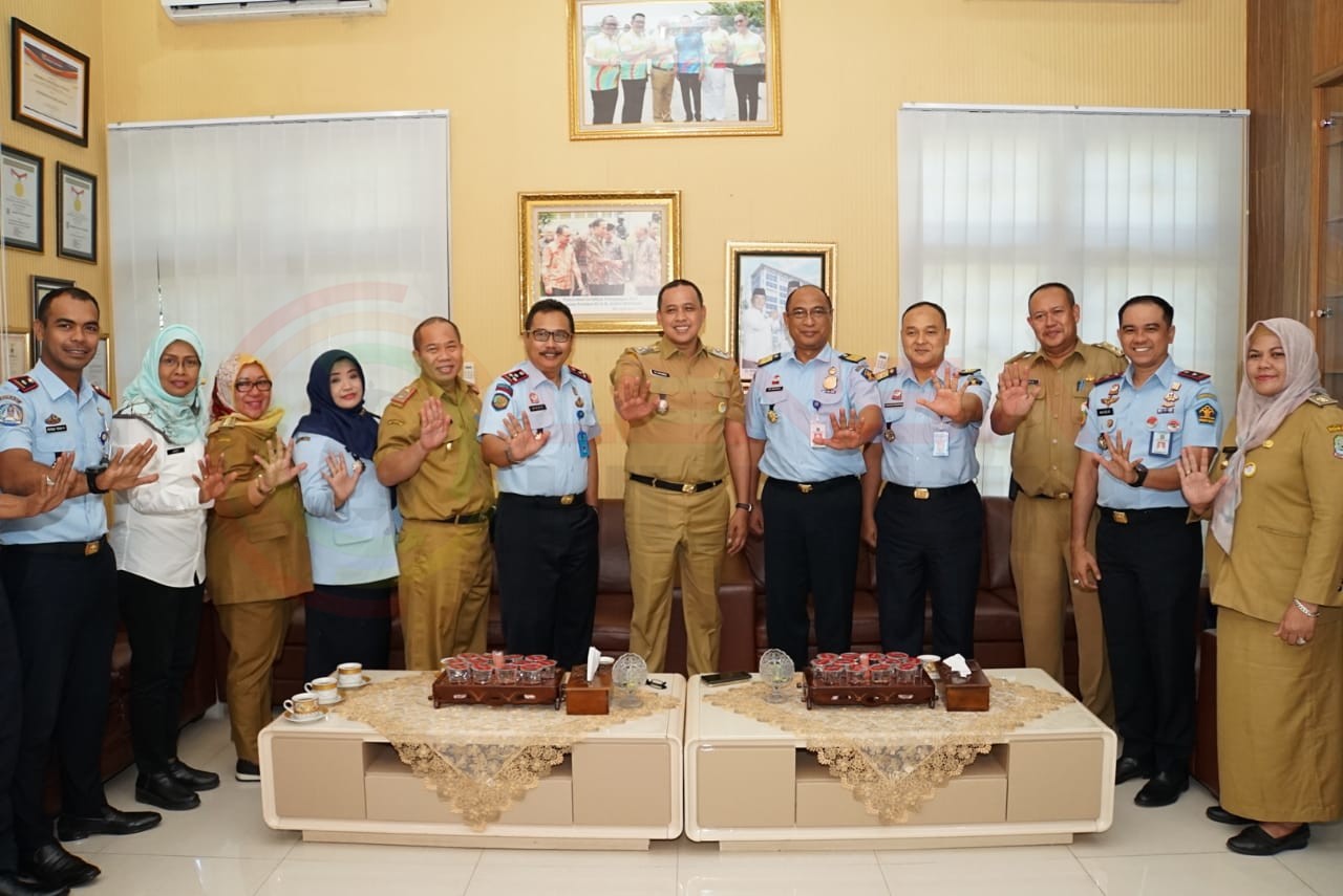 LensaHukum.co.id - IMG 20190617 WA0176 - Kunjungan Kepala Imigrasi Ke Kantor Walikota