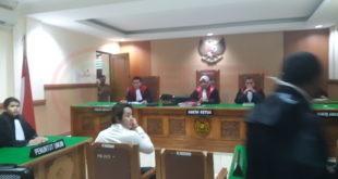 LensaHukum.co.id - IMG 20190624 WA0165 310x165 - Pengacara Kriss Hatta Bacakan 23 Lembar Pledoi