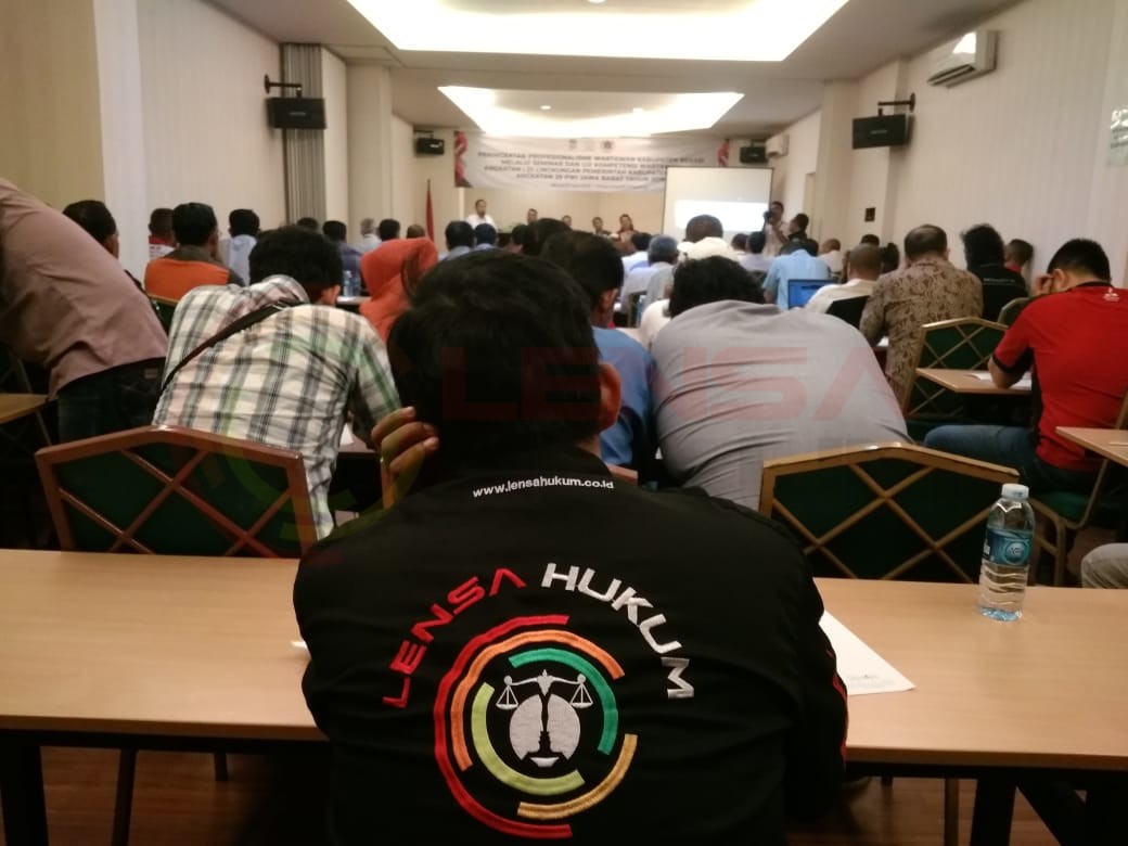 LensaHukum.co.id - IMG 20190627 WA0063 - Bupati Bekasi Hadiri Acara Peningkatan Profesionalisme Melalui Seminar Dan Uji Kompetensi Wartawan