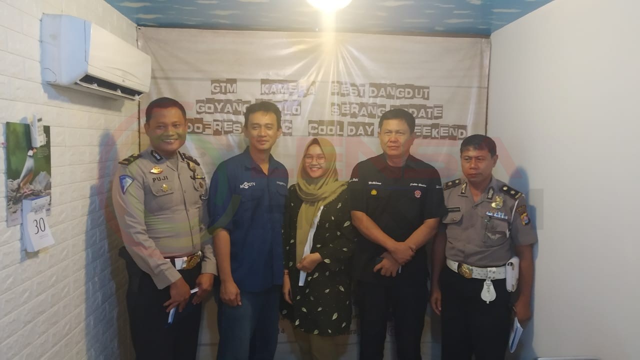 LensaHukum.co.id - IMG 20190730 WA0082 - Ditlantas Polda Banten Sampaikan Pesan Tentang Mekanisme E-Tilang Melalui Radio