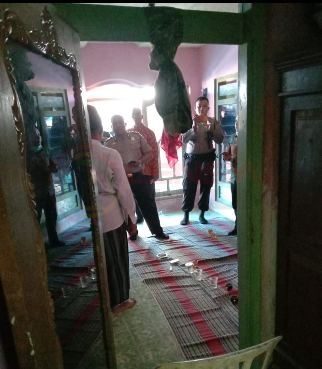 LensaHukum.co.id - Screenshot 20190710 235428 Gallery - Warga Pagar Batu Meninggal Gantung Diri