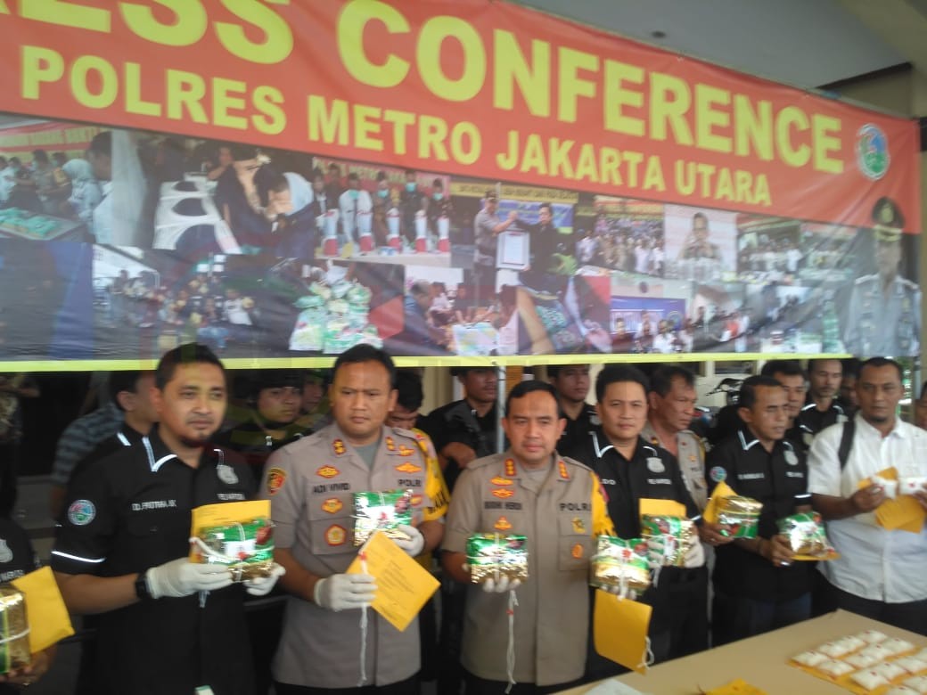 LensaHukum.co.id - IMG 20190806 WA0025 - Sat Reserse Narkoba Polres Metro Jakarta Utara Berhasil Menggagalkan Peredaran 10 KG Jenis Sabu