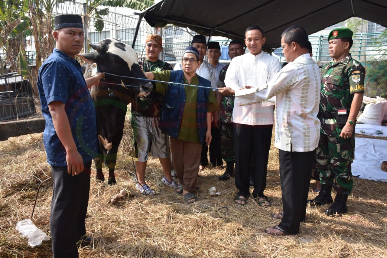 LensaHukum.co.id - IMG 20190811 WA0035 - Kambing 0501Jakarta Pusat Bs Adakan Pemotongan 4 Ekor Sapi 24 Ekor Kambing Di Bagikan Ke Warga Binaan