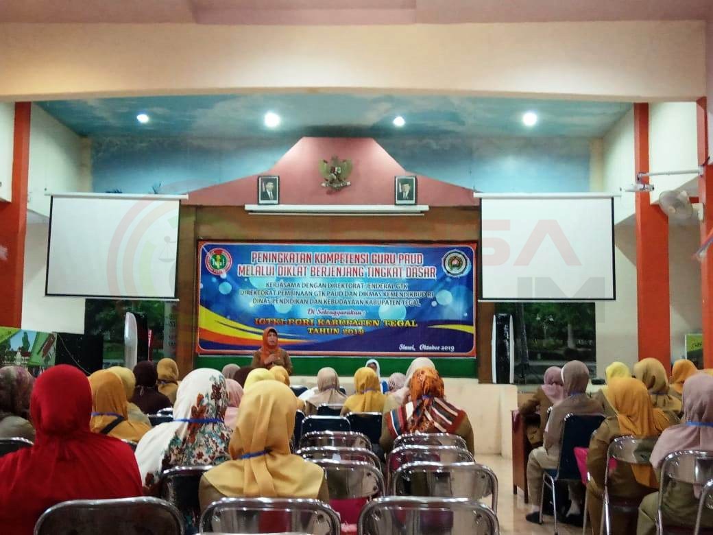 LensaHukum.co.id - IMG 20191008 WA0133 - Himpaudi Kabupaten Tegal Tingkatkan Kompetensi Guru Paud Melalui Diklat Berjenjang