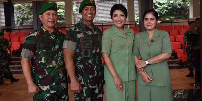 LensaHukum.co.id - IMG 20191129 WA0015 660x330 - Kasad Menerima Laporan Korps Kenaikan Pangkat 24 Perwira Tinggi Angkatan Darat