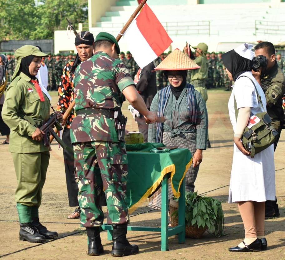 LensaHukum.co.id - IMG 20191219 WA0037 - Kodam IV Diponegoro Peringati Hari Infantri Ke-71 Di Gor Trisanja Kabupaten Tegal