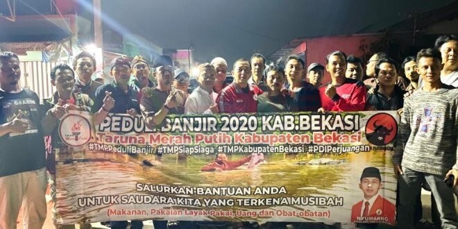 LensaHukum.co.id - IMG 20200104 WA0055 1 660x330 - TMP Kabupaten Bekasi Peduli Korban Banjir