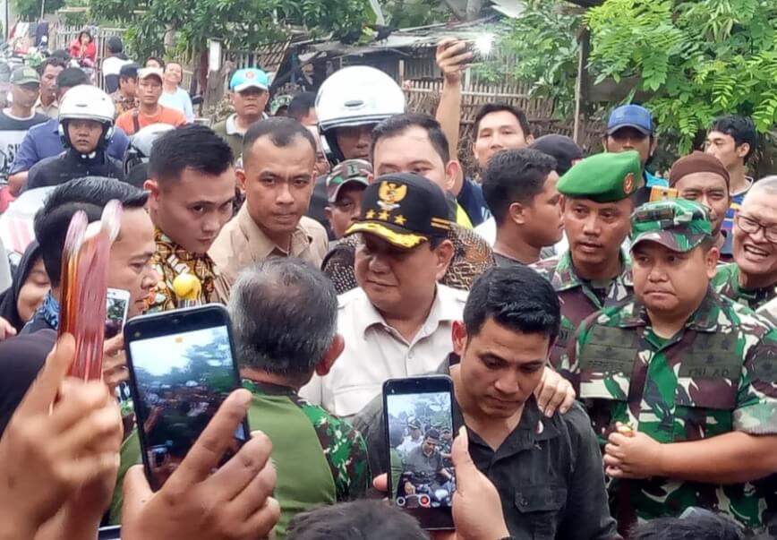 LensaHukum.co.id - IMG 20200106 WA0004 - Prabowo Menteri Pertahanan Kunjungi Korban Banjir Di Graha Prima