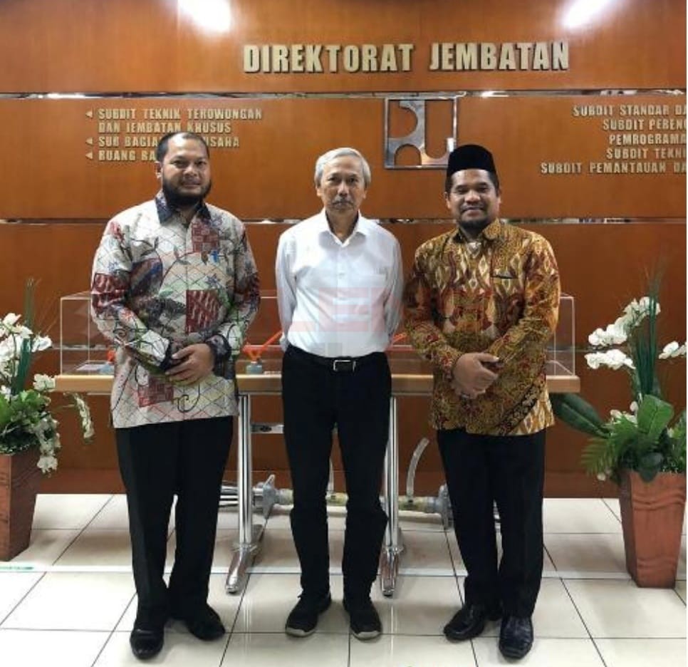 LensaHukum.co.id - IMG 20200109 WA0122 1 - Bupati Bener meriah Temui Direktur Jembatan Dirjen Bina Marga Kementrian PUPR Usulkan Jalan Enang -Enang Yang Menyempit