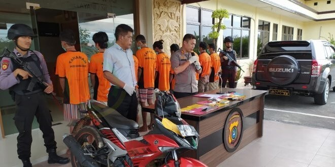 LensaHukum.co.id - IMG 20200308 WA0032 660x330 - Polres Bangka Barat Menyita Barang Bukti 1 Ons Sabu Dan Ganja
