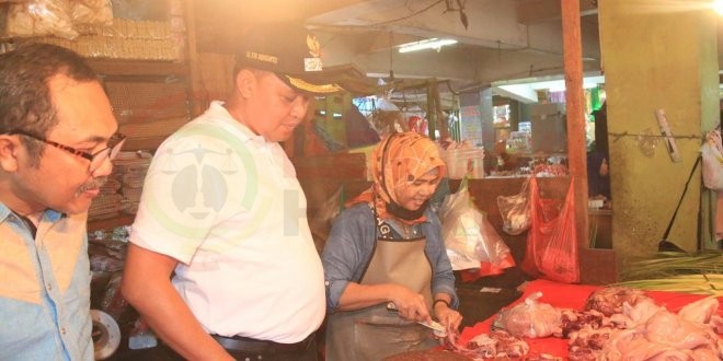 LensaHukum.co.id - IMG 20200318 WA0096 660x330 - Wakil Walikota Bekasi Pantau Perkembangan Pasar Baru Bekasi