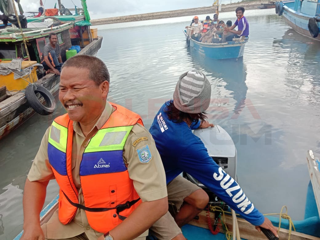 LensaHukum.co.id - IMG 20200327 WA0150 - Kesbangpol Bangka Barat Selalu Awasi Keberadaan Warga Negara Asing (WNA)