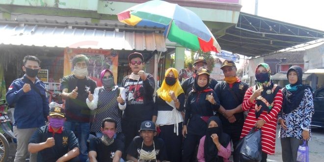 LensaHukum.co.id - IMG 20200514 WA0008 660x330 - FKDM Balapulang Kabupaten Tegal Bagikan 2000 Masker Ke Pedagang di Pasar