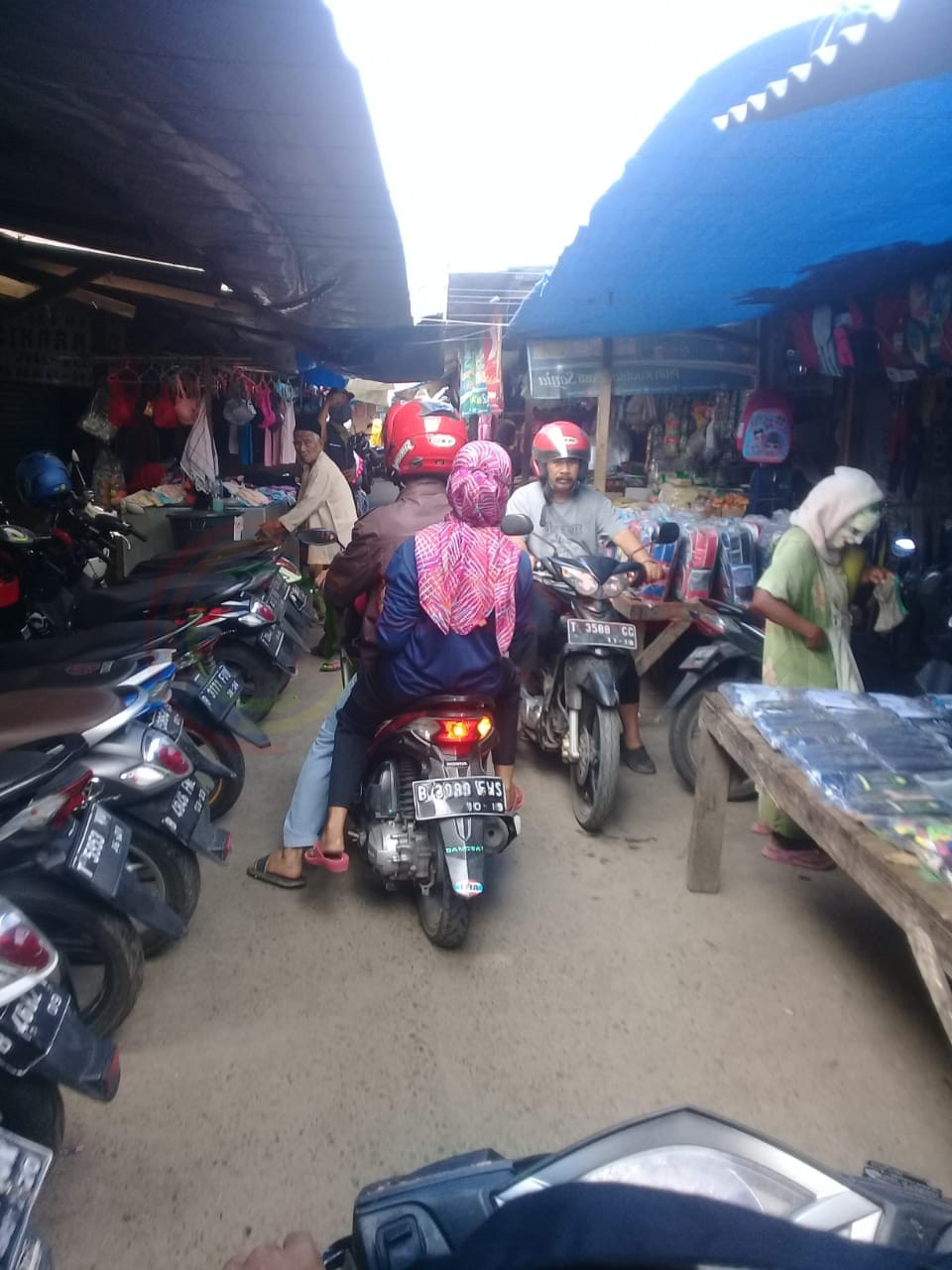 LensaHukum.co.id - IMG 20200706 WA0017 - Pasar Bojong Gedung Gede Terlihat Bersih Dan Tertata Rapih
