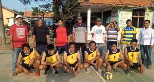 LensaHukum.co.id - IMG 20200720 WA0015 1 310x165 - Menyambut HUT RI Kades Mekarjaya Gelar Turnamen Bola Voly Dan Bulu Tangkis