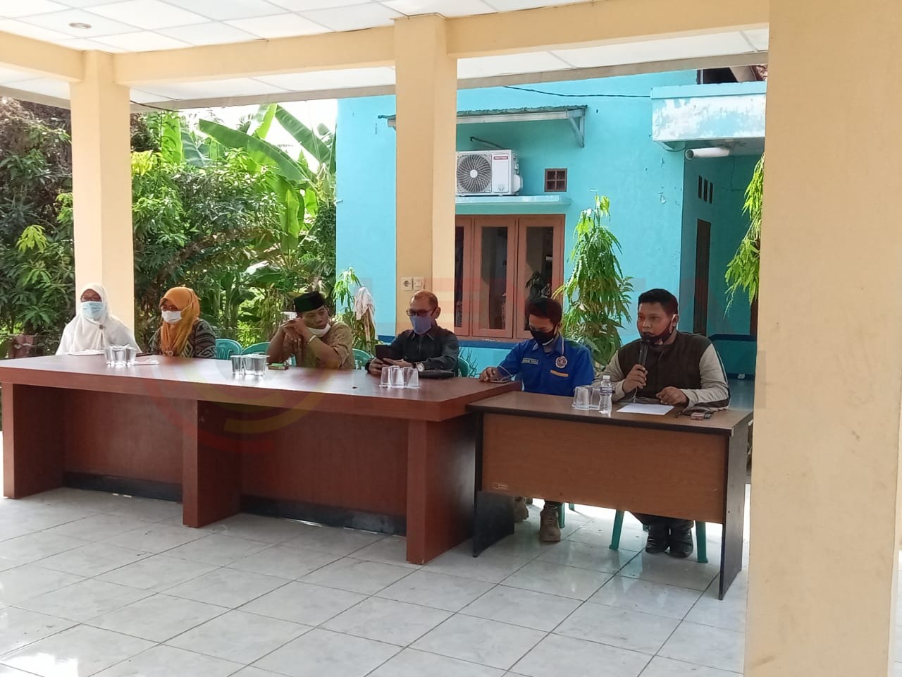 LensaHukum.co.id - IMG 20200813 WA0010 - Kades Hegar Manah Kecamatan Cikarang Timur Adakan Rutinitas Rapat Minggon