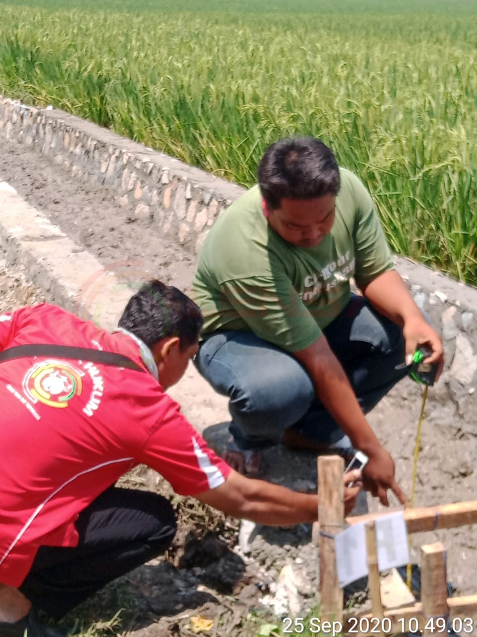 LensaHukum.co.id - IMG 20200925 WA0116 - Proyek GP3A BBWS Di Desa Karang Patri Kabupaten Bekasi Tidak ada Papan Proyeknya