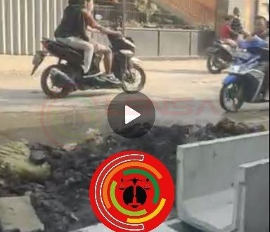 LensaHukum.co.id - Screenshot 20201018 135553 KineMaster 384x330 - Proyek Pemasangan Udith Jalan Bosih Wanajaya Tidak Sesuai Spek dan RAB Diduga Pemborong Untung Besar