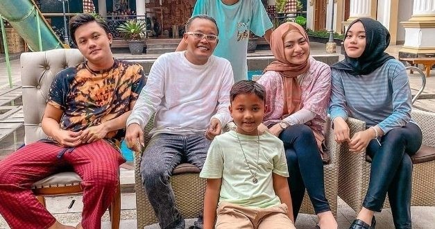 LensaHukum.co.id - Screenshot 20201029 224327 KineMaster 627x330 - Sule dan Nathalie Holscher Dikabarkan Akan Menikah Dalam Waktu Dekat