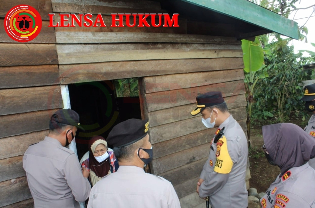 LensaHukum.co.id - Screenshot 20201127 205918 KineMaster - Kapolres Aceh Tengah Kunker Sekaligus Salurkan Zakat Personil Pos Pol Atau Lintang
