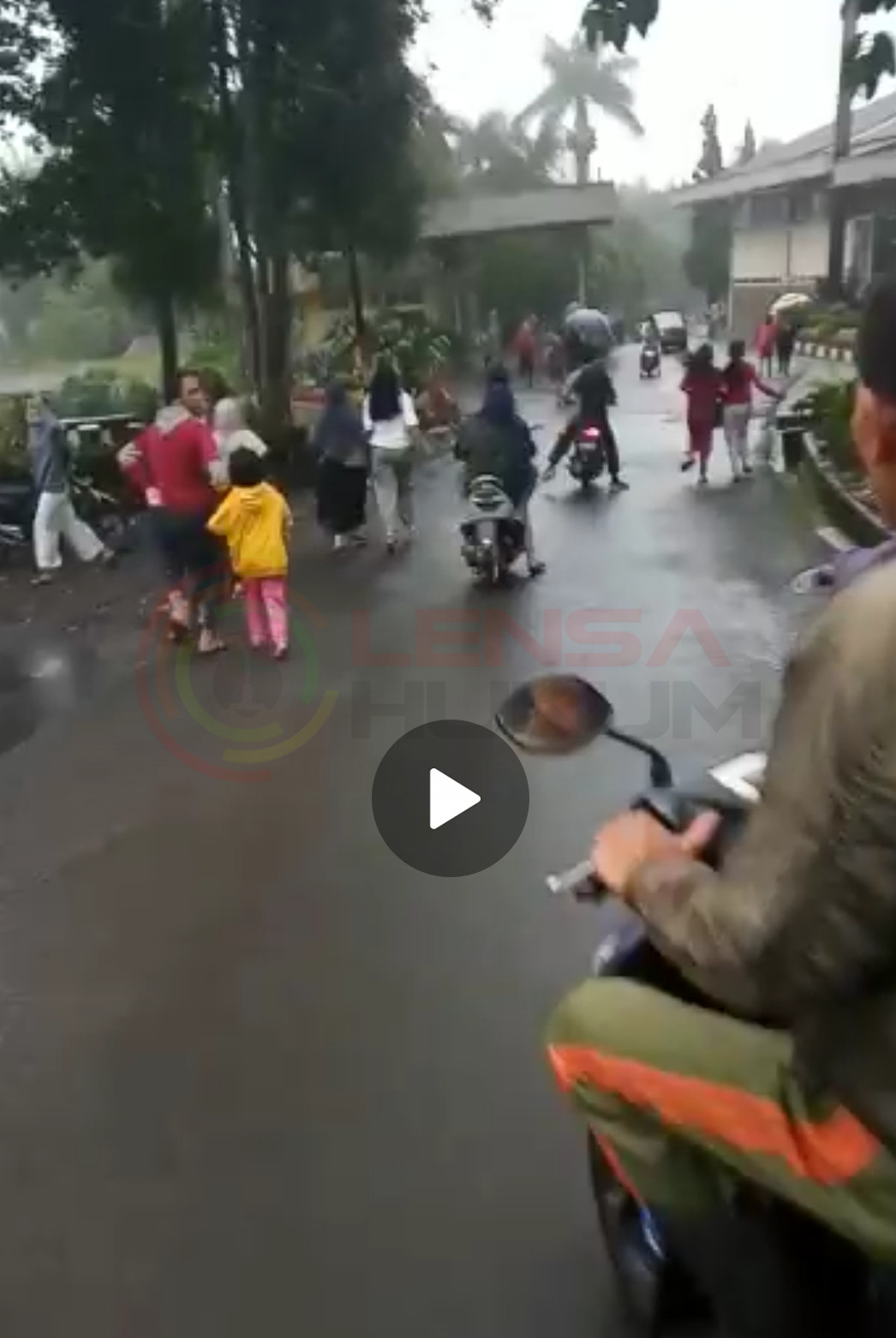 LensaHukum.co.id - Screenshot 20210119 141754 WhatsApp - Kawasan Puncak Bogor di Terjang Banjir Bandang