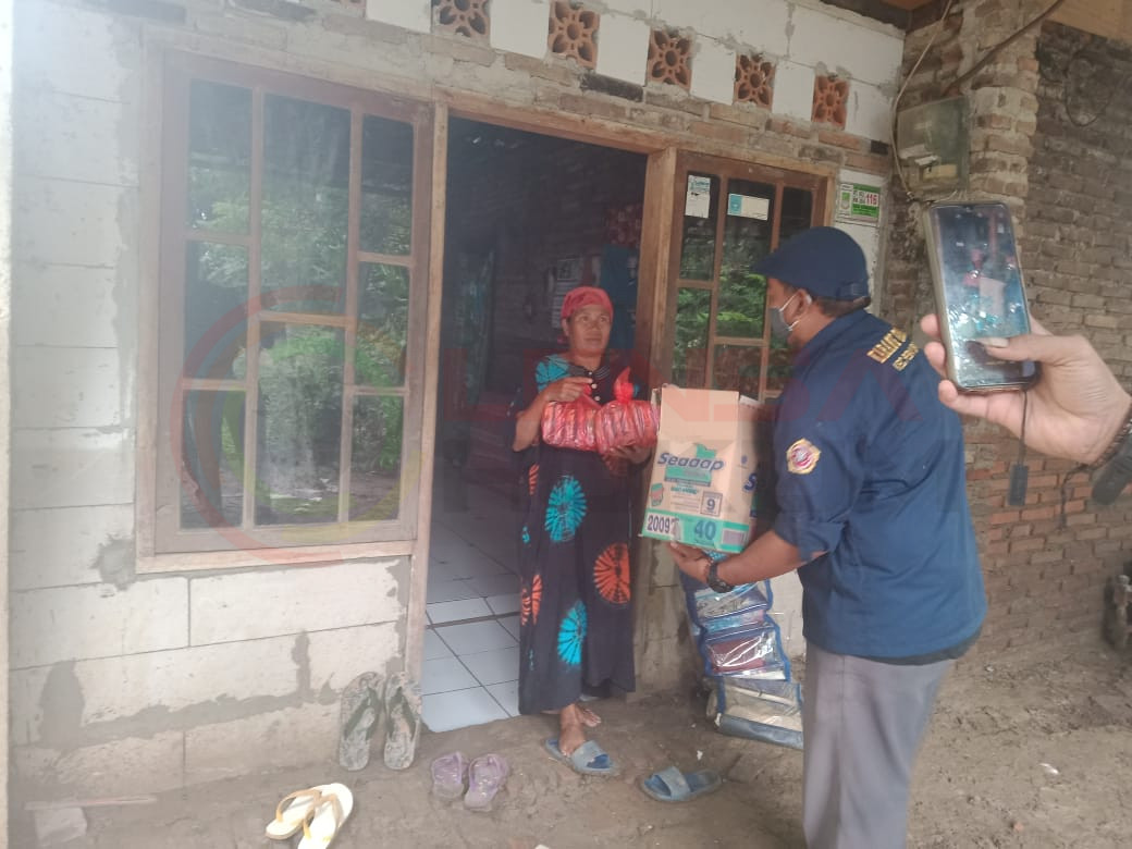 LensaHukum.co.id - IMG 20210213 WA0140 1 - Karang Taruna Dan BPD Desa Sumbersari Gelar Baksos Di Kampung Bojong Poncol Pebayuran
