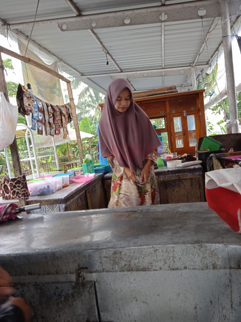 LensaHukum.co.id - IMG 20210427 WA0021 - Tongkrongan Santai Reban Raya Sepi Pengunjung Di Bulan Ramadhan 1442 Hijriah