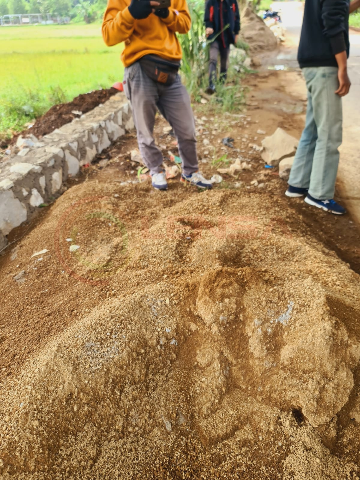 LensaHukum.co.id - IMG 20211020 WA0005 - Kepala Dinas Binamarga Bingung Saat Ada Temuan Kegiatan Proyek Turap APBD 2021
