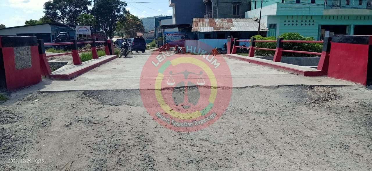 LensaHukum.co.id - IMG 20220114 WA0009 - Jembatan Soekarno - Hatta Baru Di Bangun Sudah Rusak Parah