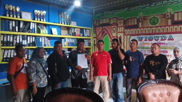 LensaHukum.co.id - Screenshot 20250522 141554 Gallery - Guru Al watoniyah Rajan,Spd Minta Maaf Atas Ucapan Pelecehan Terhadap Profesi Wartawan